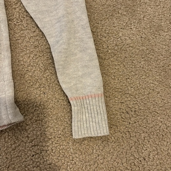 Market and spruce hooded sweater - Picture 2 of 6